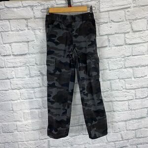 Place pull on cargo pants w/camo print sz 7 boys